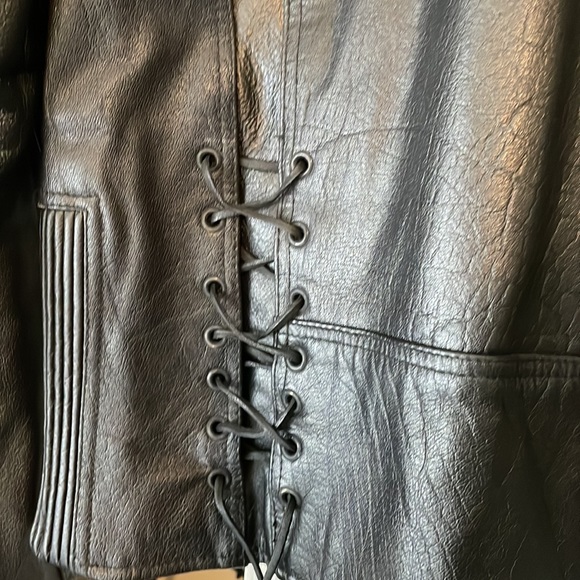 Xelement leather jacket size large - Picture 6 of 9